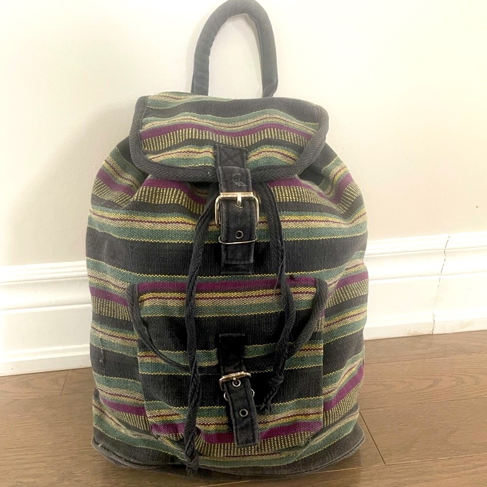 😊 *Utility Backpack 😍* Heavy-duty Canvas & stylish! 😎 Unisex